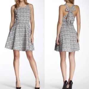 Jessica Simpson Size 10 Bow Back Fit & Flare  Sleeveless Dress‎ with Pock…